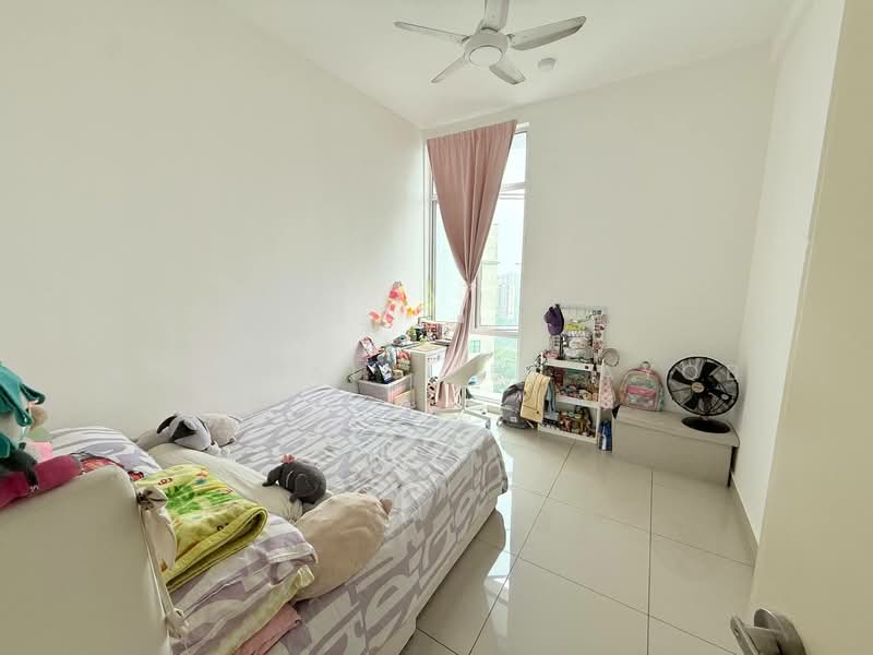 Condominium for Sale at Anggun Lumayan - Noor Aini Bt Ayob - Bedroom - PropertyGuru.com.my