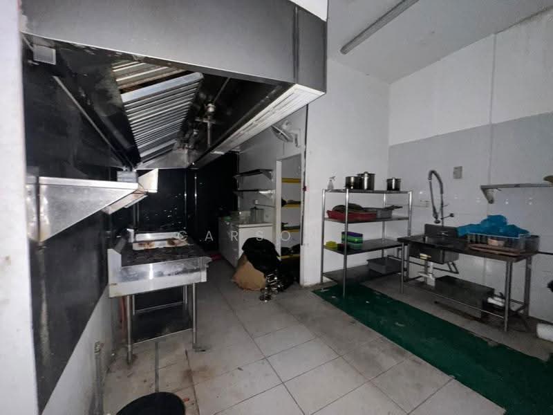 Kedai untuk Disewa di Taman Ekoflora (Johor Bahru) - Carson . - Kitchen - PropertyGuru.com.my