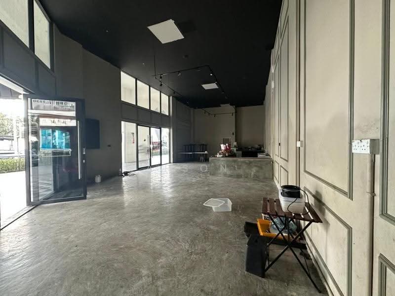 Kedai untuk Disewa di Taman Ekoflora (Johor Bahru) - Carson . - Interior - PropertyGuru.com.my
