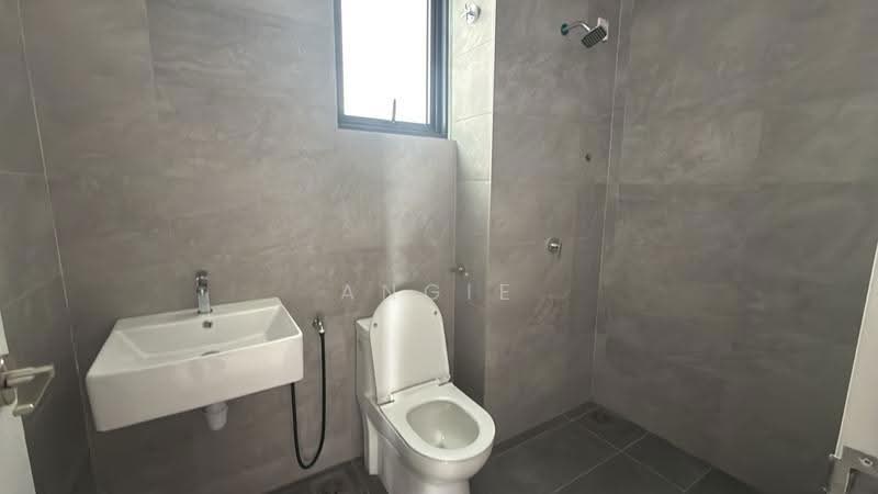 Service Residence for Rent at Sunsuria Forum - Angie Ng - Bathroom - PropertyGuru.com.my