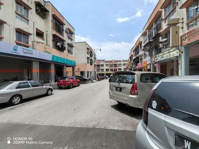 Kedai untuk Disewa di Damansara Damai (Selangor) - Ahmad Gadafi Md Nor - Exterior - PropertyGuru.com.my