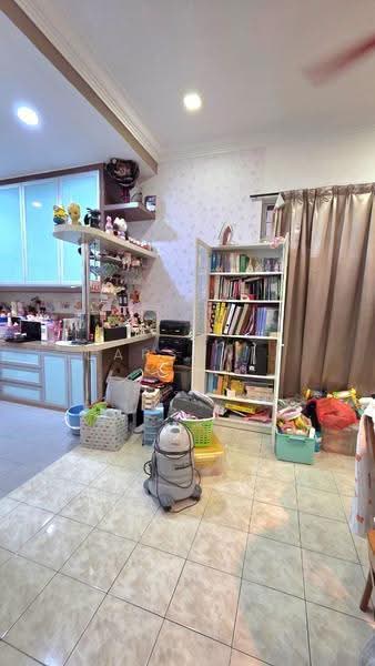 Rumah Teres 1-Tingkat untuk Dijual di Taman Rinting (Masai) - Carson . - Interior - PropertyGuru.com.my