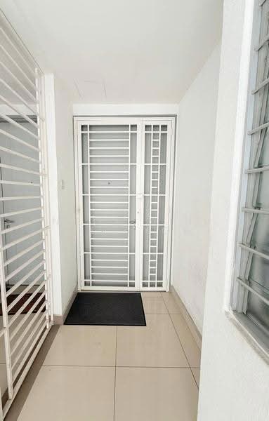 Kondominium untuk Dijual di Suasana Lumayan - Noor Aini Bt Ayob - Entrance - PropertyGuru.com.my