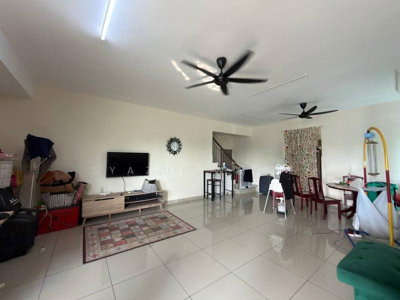 Townhouse for Sale in Kajang (Selangor) - Syazue Wanie - Living Room - PropertyGuru.com.my