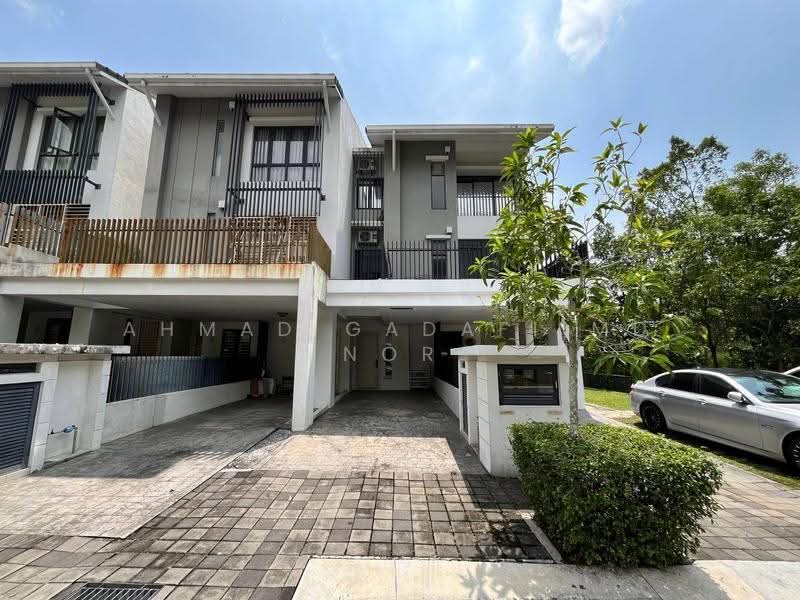 Townhouse for Sale in Bangi (Selangor) - Ahmad Gadafi Md Nor - Exterior - PropertyGuru.com.my