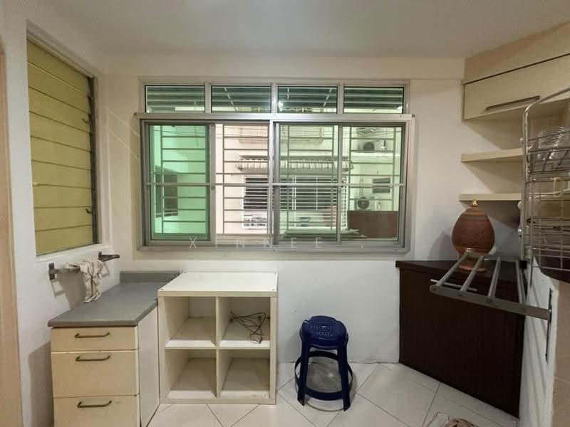 Condominium for Rent at Regency Heights Condo - Xinnee . - Kitchen - PropertyGuru.com.my