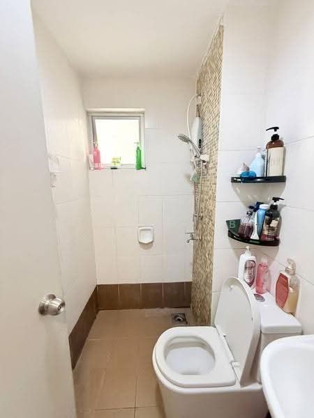 Kondominium untuk Dijual di Suasana Lumayan - Noor Aini Bt Ayob - Bathroom - PropertyGuru.com.my