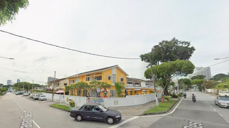 Shop / Office for Rent in Taman Green Lane (Jelutong) - Daniel Phang - Exterior - PropertyGuru.com.my