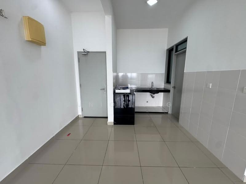 Kondominium untuk Dijual di Legendview - Junior Ong - Kitchen - PropertyGuru.com.my