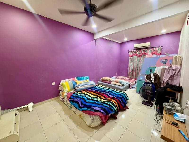 Rumah Teres 2-Tingkat untuk Dijual di Taman Kepong (Kepong) - Coyee Wong - Bedroom - PropertyGuru.com.my