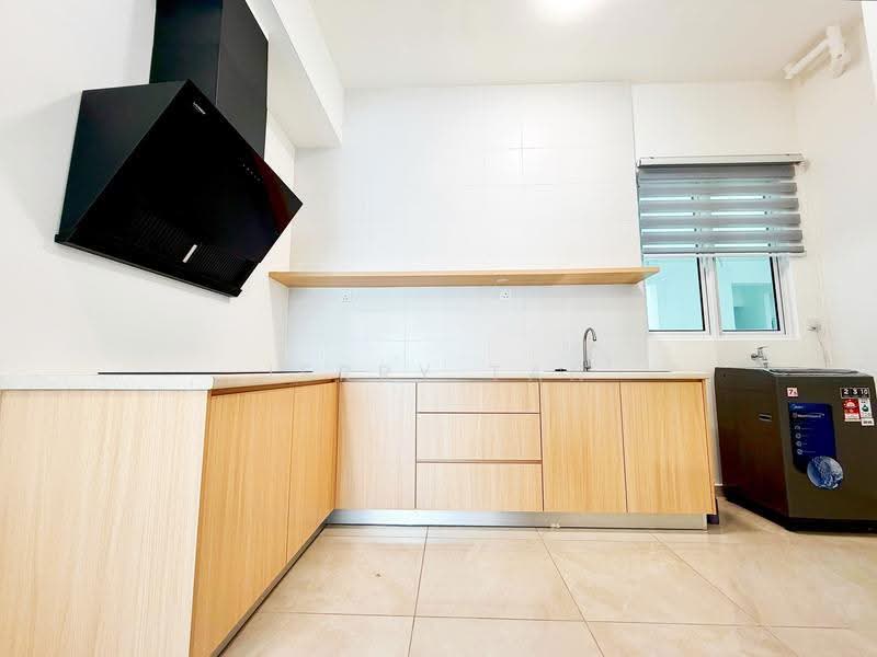 Condominium for Rent at Lucerne Residences - Jerry Tan - Kitchen - PropertyGuru.com.my