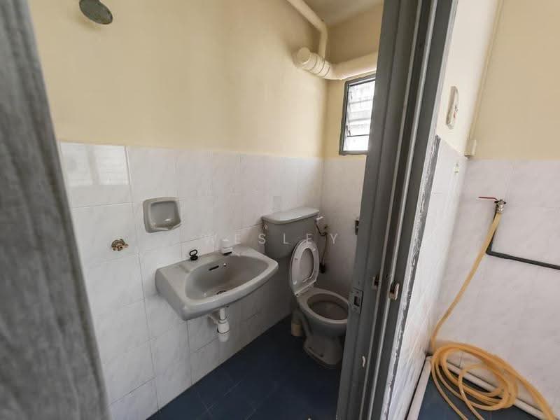 Apartment for Rent at Kota Laksamana Utama - Wesley Tan - Bathroom - PropertyGuru.com.my