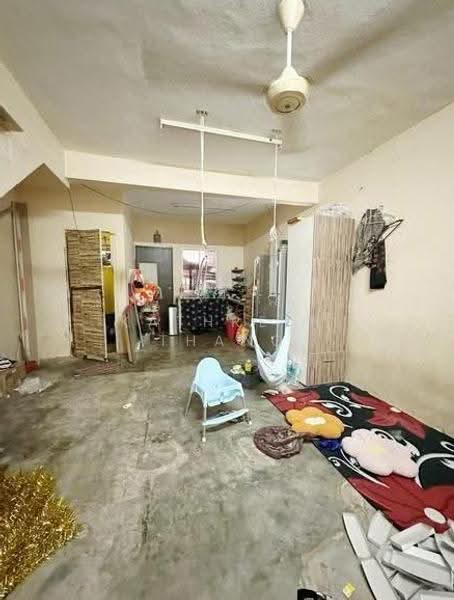 Terraced House for Sale in Taman Usaha Jaya (Kepong) - Kathreen Thang - Living Room - PropertyGuru.com.my