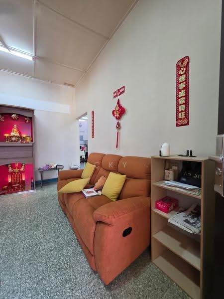 Rumah Teres 1-Tingkat untuk Disewa di Taman Ehsan (Kepong) - Vicky . - Living Room - PropertyGuru.com.my