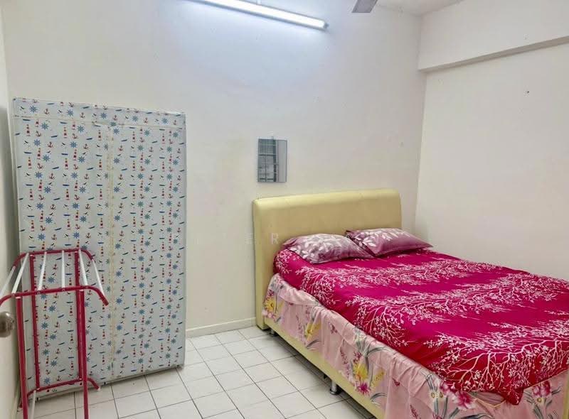 Pangsapuri untuk Disewa di Menara Orkid - Peter Tan - Bedroom - PropertyGuru.com.my