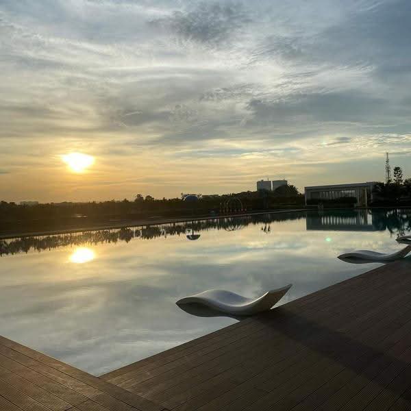 Condominium for Rent at Lakefront Residence - Darren Lim - Exterior - PropertyGuru.com.my
