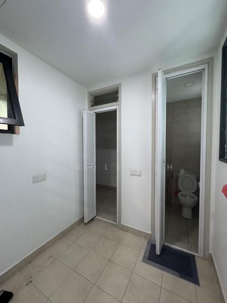 Kondominium untuk Dijual di GenKL - Carole Teh - Bathroom - PropertyGuru.com.my