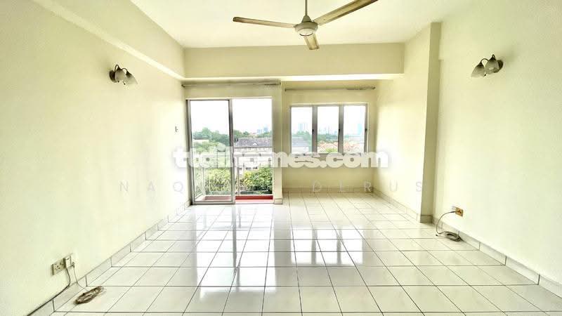 Condominium for Sale at Sri TTDI - Naqi M. Derus - Living Room - PropertyGuru.com.my