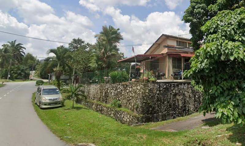 Rumah Teres untuk Dijual di Seksyen 1 Bandar Baru Bangi (Bandar Baru Bangi) - Rashidah Juremi - Exterior - PropertyGuru.com.my