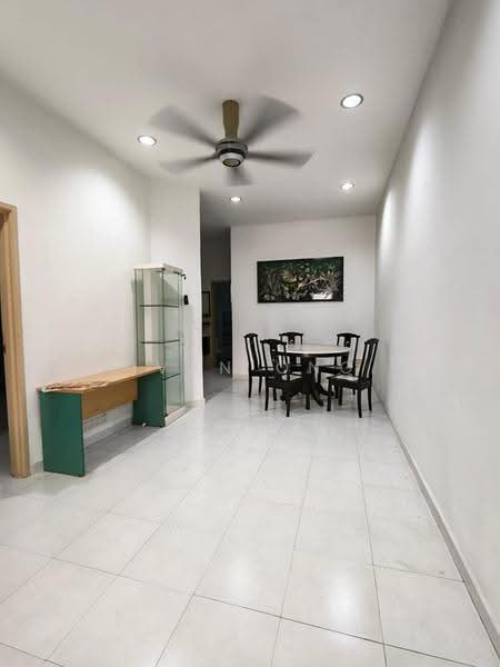 Rumah Teres 1-Tingkat untuk Disewa di Austin (Johor Bahru) - Ivan Ong - Dining Room - PropertyGuru.com.my