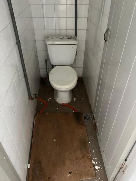 1-storey Terraced House for Sale in Taman Kok Lian (Jalan Kuching) - Coyee Wong - Bathroom - PropertyGuru.com.my