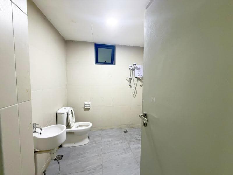 Kondominium untuk Disewa di The Promenade - Jerry Tan - Bathroom - PropertyGuru.com.my