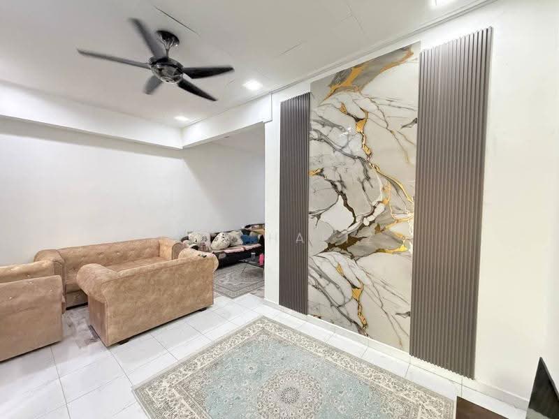 Rumah Teres 1-Tingkat untuk Dijual di Meru (Klang) - Muz Hafiz - Living Room - PropertyGuru.com.my