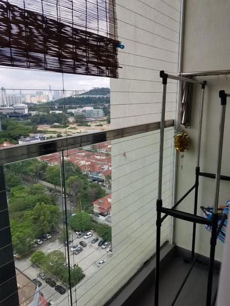 Kediaman Servis untuk Disewa di VIM 3 @ Desa Park North - Vicky . - Balcony - PropertyGuru.com.my