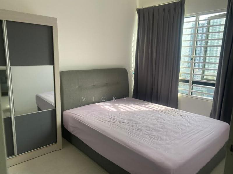 Kediaman Servis untuk Disewa di VIM 3 @ Desa Park North - Vicky . - Bedroom - PropertyGuru.com.my