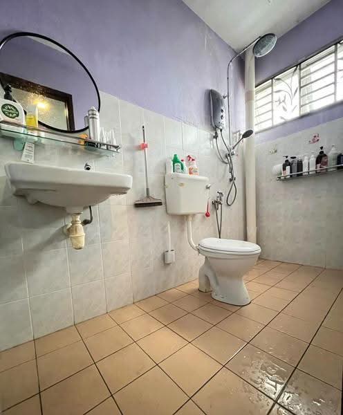 2-storey Terraced House for Sale in Kajang (Selangor) - Keith Liew - Bathroom - PropertyGuru.com.my