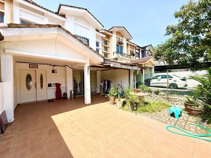 Rumah Teres 2-Tingkat untuk Dijual di Sungai Buloh (Selangor) - Yasmin Sulaiman - Exterior - PropertyGuru.com.my