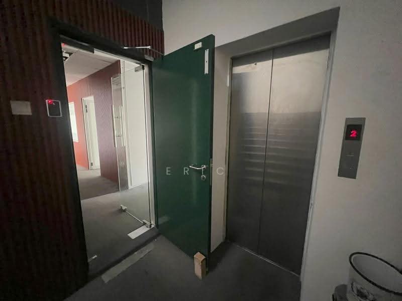 Shop for Rent in Alam Damai (Cheras) - Eric Liew - Corridor - PropertyGuru.com.my