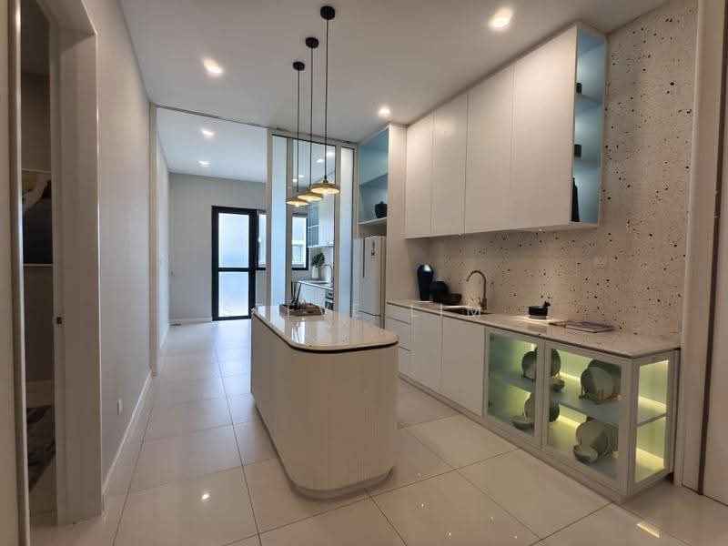 2-storey Terraced House for Sale in Sungai Buloh (Selangor) - Steve Lim - Kitchen - PropertyGuru.com.my