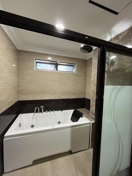Rumah Teres 3-Tingkat untuk Dijual di Usj 1 (Subang Jaya) - Desmond Gan - Bathroom - PropertyGuru.com.my