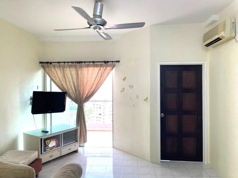 Apartment for Sale at Symphony Park - Gavin Tan - Living Room - PropertyGuru.com.my