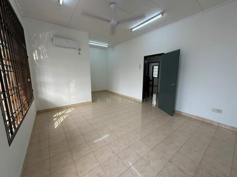 Rumah Teres 2-Tingkat untuk Dijual di Taman Mutiara Rini (Skudai) - Winson Tan - PropertyGuru.com.my