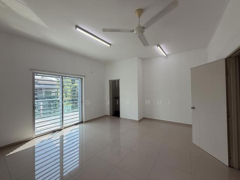 2-storey Terraced House for Sale in Taman Nusari Bayu (Bandar Sri Sendayan) - Ong Jia Hui - PropertyGuru.com.my