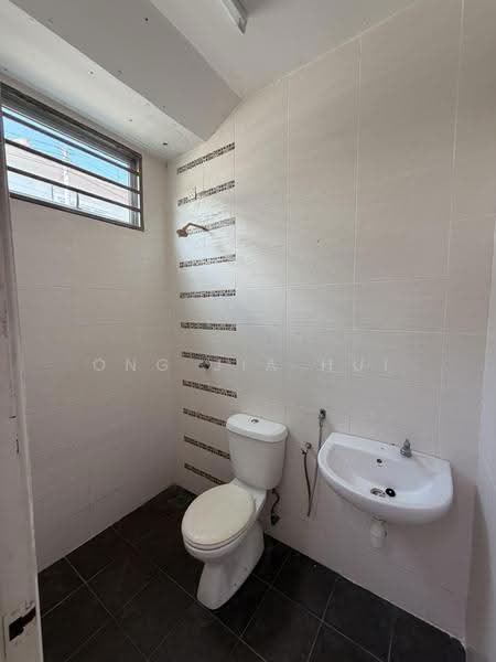 2-storey Terraced House for Sale in Taman Nusari Bayu (Bandar Sri Sendayan) - Ong Jia Hui - PropertyGuru.com.my
