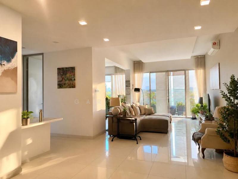 Condominium for Sale at The View @ Serai Saujana - Gary Goh - Living Room - PropertyGuru.com.my