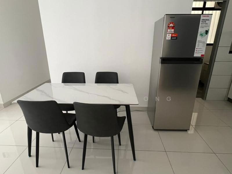 Kediaman Servis untuk Disewa di Traders Park - Alvis Cheong - Dining Room - PropertyGuru.com.my