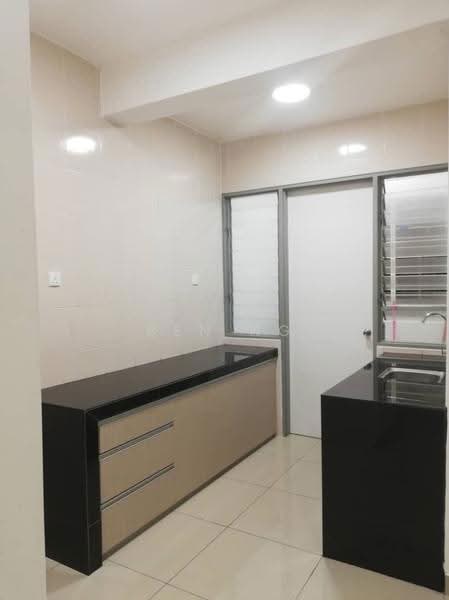 Kondominium untuk Dijual di Rafflesia - Ben Ng - Kitchen - PropertyGuru.com.my
