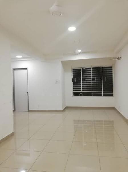 Kondominium untuk Dijual di Rafflesia - Ben Ng - Living Room - PropertyGuru.com.my