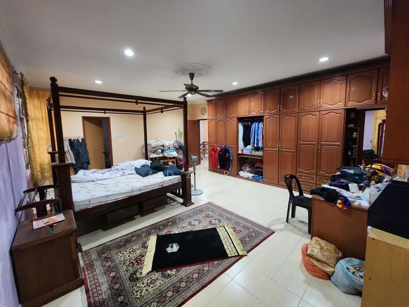 Rumah Berkembar untuk Dijual di Taman Kajang Impian (Kajang) - Adzura Zamedin - Bedroom - PropertyGuru.com.my