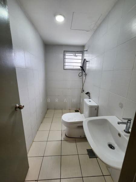Apartment for Sale at PPA1M Metropolitan Kepong - Ibrahim Iderus - Bathroom - PropertyGuru.com.my