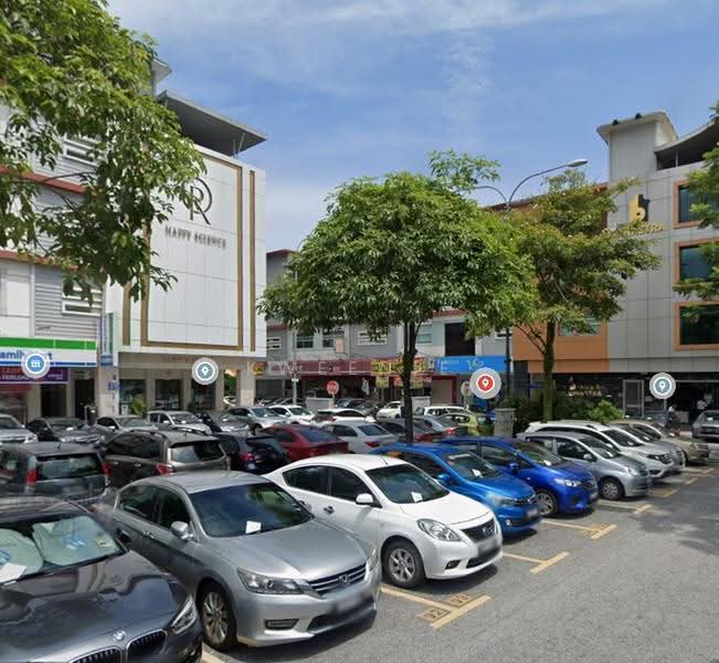 Shop for Rent in Bukit Jalil (Kuala Lumpur) - Kweenie Chong - Exterior - PropertyGuru.com.my