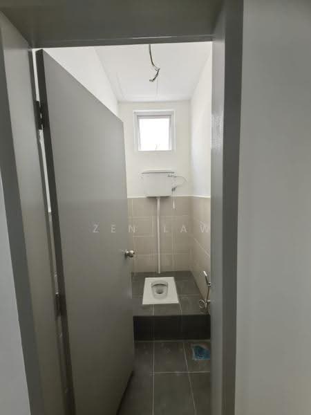 Shop for Rent in Taman Cheras Jaya (Cheras) - Zen Law - Bathroom - PropertyGuru.com.my