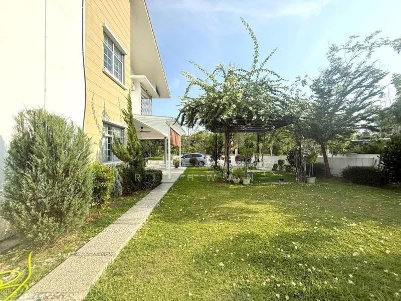 Rumah Teres untuk Dijual di Nilai (Negeri Sembilan) - Muhammad Ridhwan Mohd Huzairi - Exterior - PropertyGuru.com.my