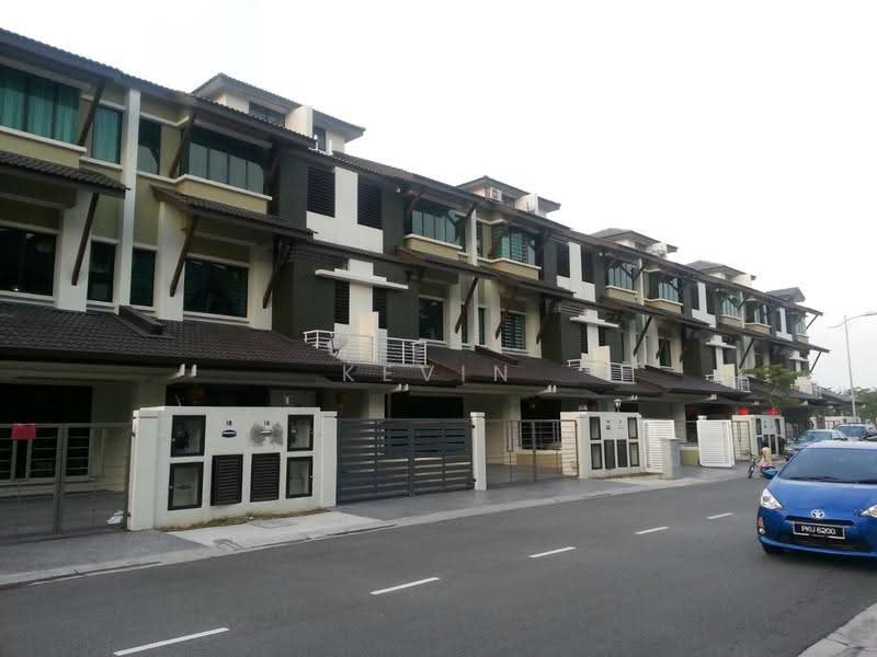 Rumah Teres 3-Tingkat untuk Dijual di Southbay (Batu Maung) - Kevin Lim - Exterior - PropertyGuru.com.my
