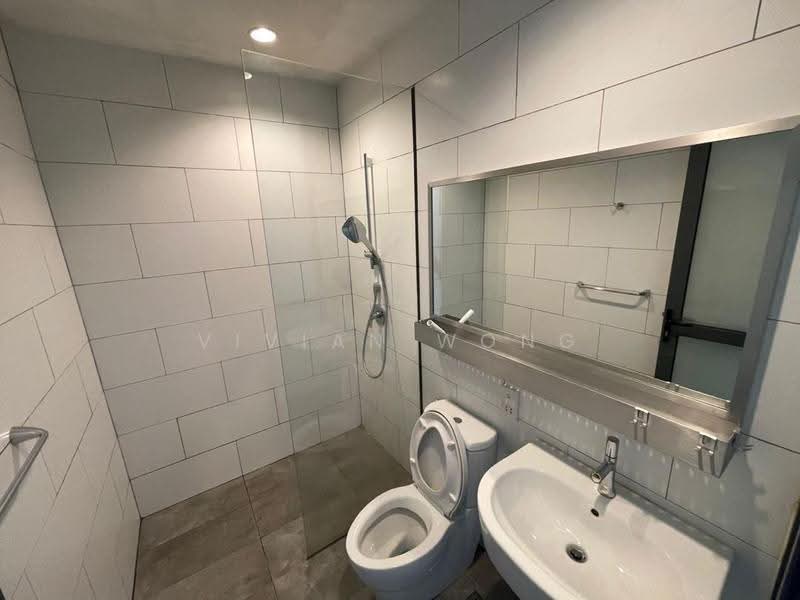 Kondominium untuk Disewa di Twy Duplex Condos - Vivian Wong - Bathroom - PropertyGuru.com.my