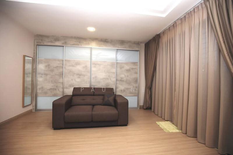 Semi-Detached House for Sale in Bandar Mahkota Cheras (Cheras) - Pauline Chong - Living Room - PropertyGuru.com.my